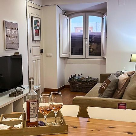 T2 Apartment -Cascais Center - 100M From Beach Esterno foto
