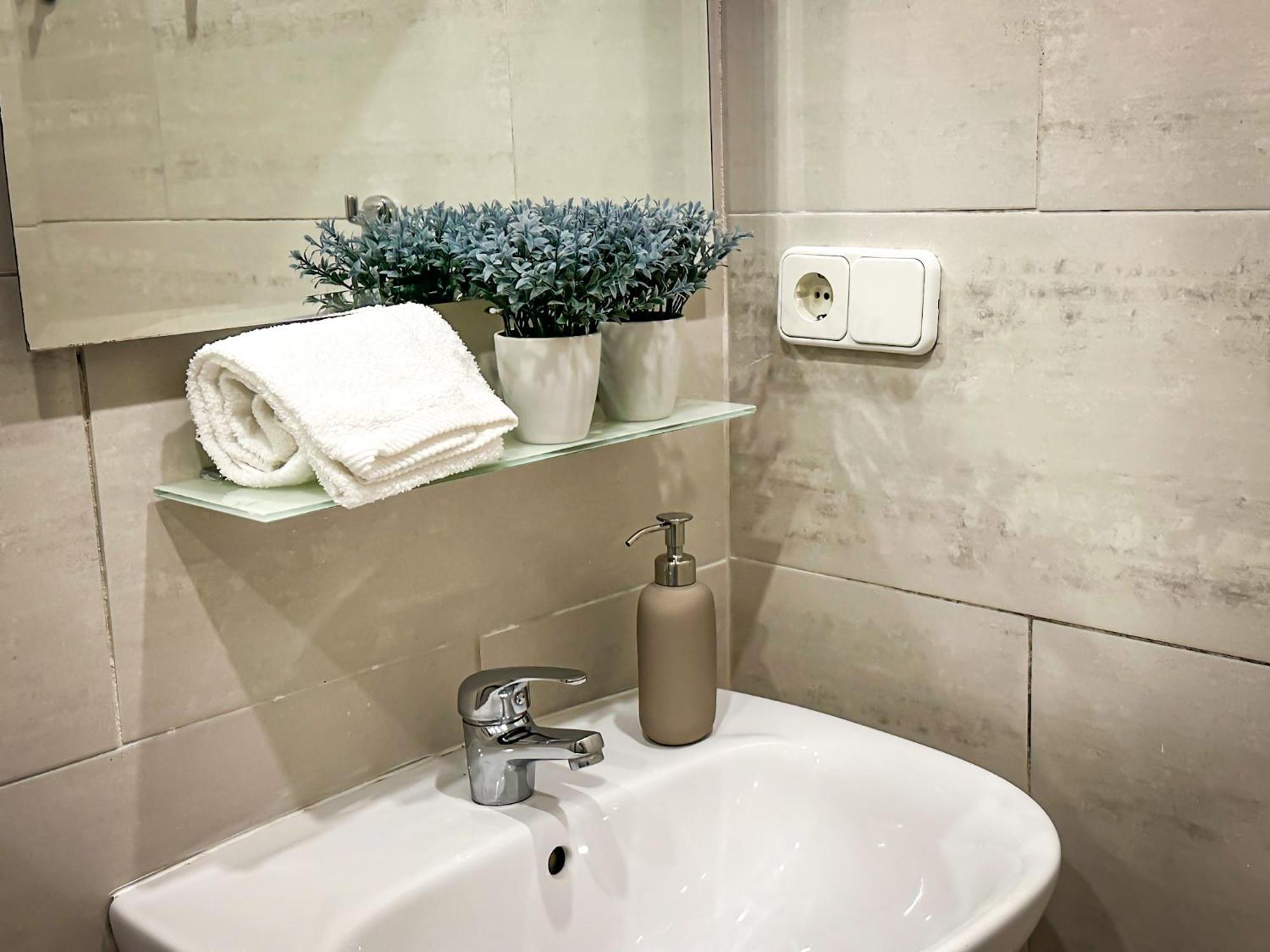T2 Apartment -Cascais Center - 100M From Beach Esterno foto