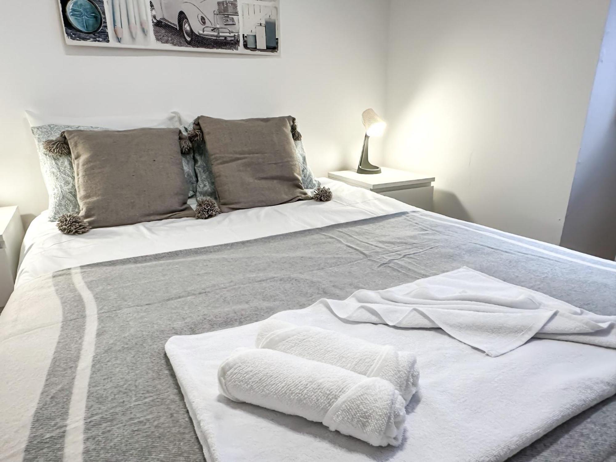 T2 Apartment -Cascais Center - 100M From Beach Esterno foto